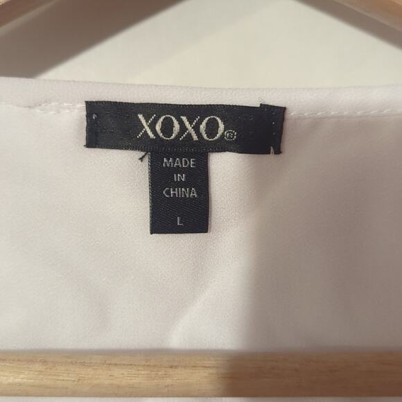 New XOXO Open-Back Blouse – NWT, Size Large! 0048 - Picture 4 of 8